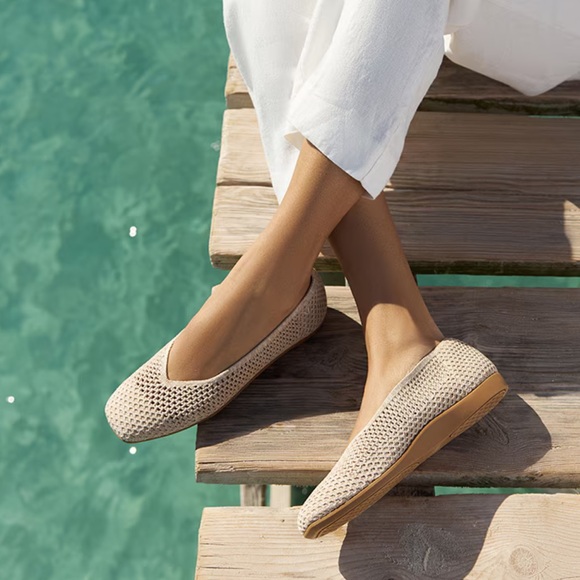 Vivaia Shoes - Vivaia Margot Walker Mesh Ballet Square Toe Flats V-Cut Almond Weave Size 37.5